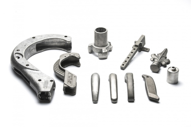 Inyectados Ariznabarreta – Hardware parts